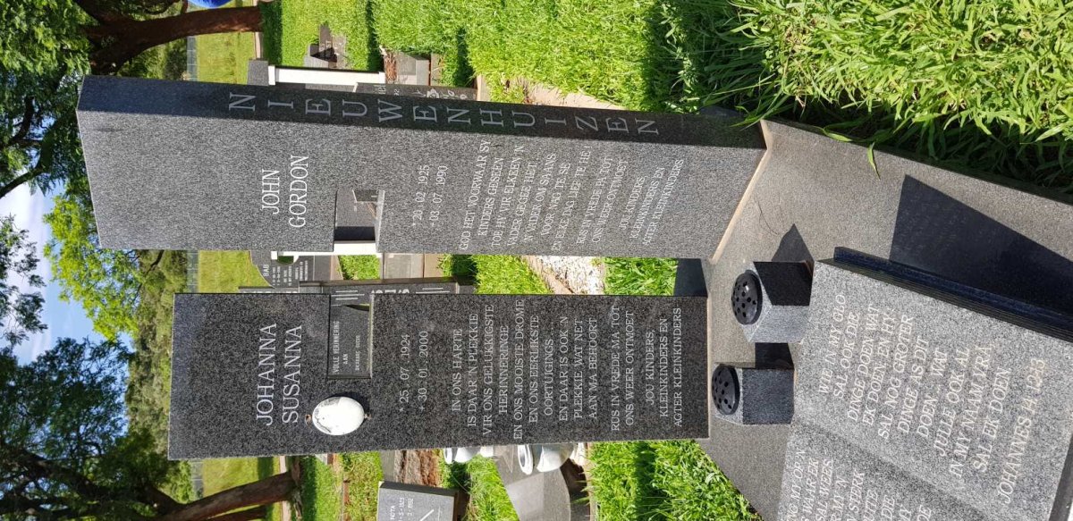 NIEUWENHUIZEN John Gordon 1925-1990 &amp; Johanna Susanna 1924-2000
