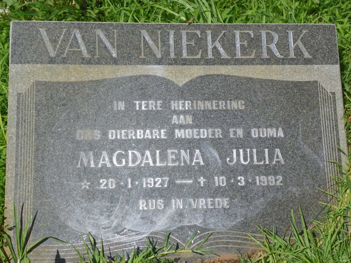 NIEKERK Magdalena Julia, van 1927-1992