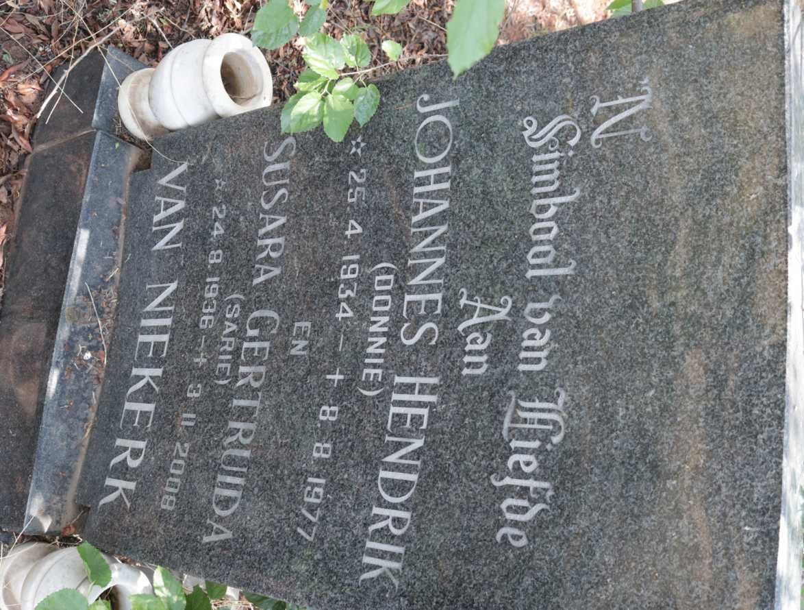 NIEKERK Johannes Hendrik, van 1934-1977 &amp; Susara Gertruida 1936-2008