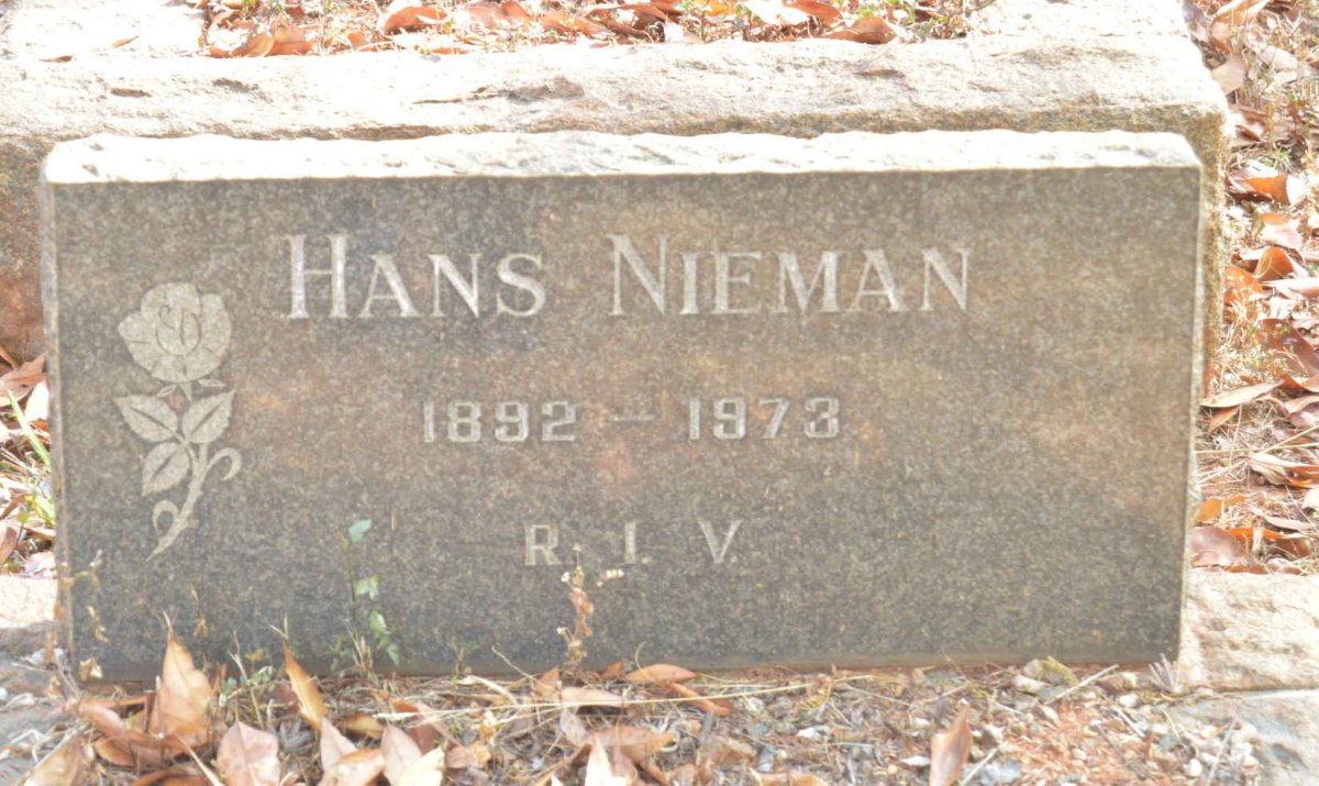 NIEMAN Hans 1892-1973