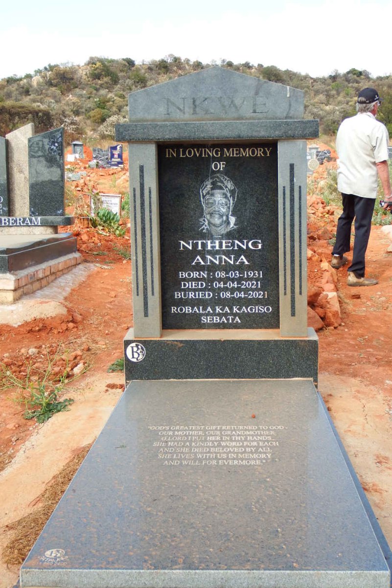 NKWE Ntheng Anna 1931-2021