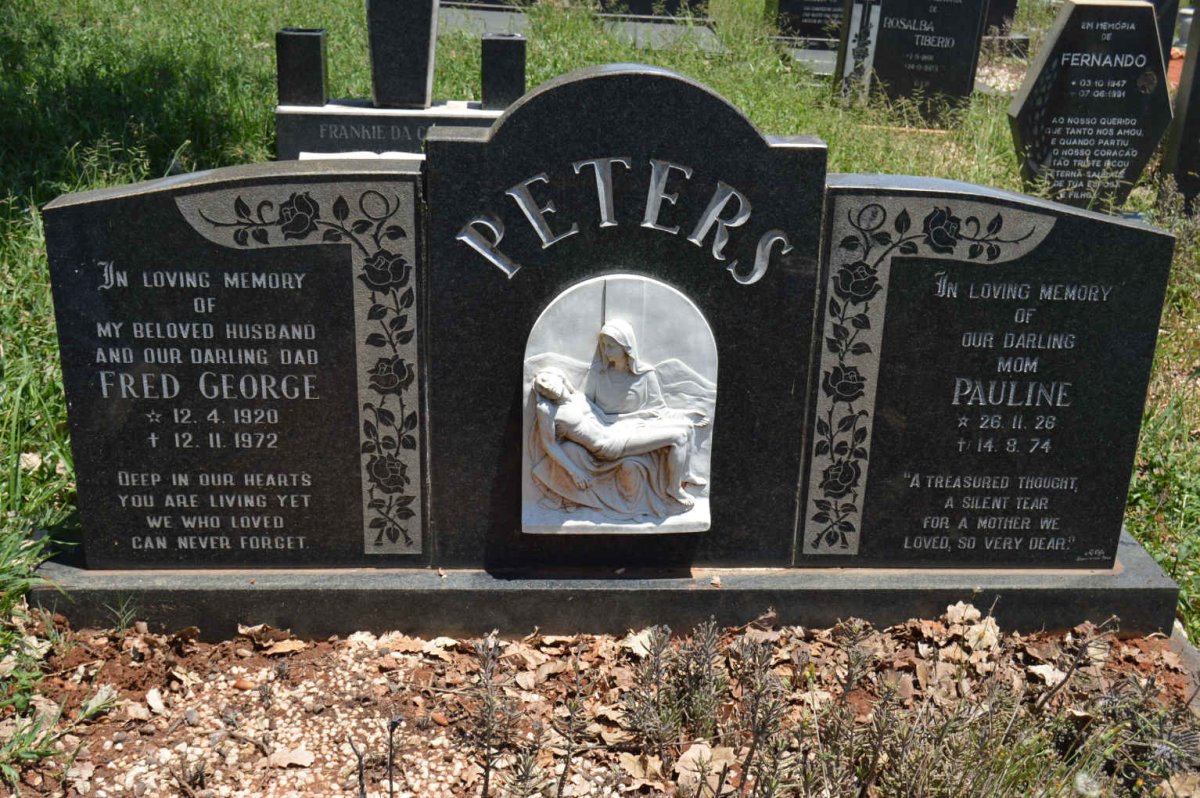 PETERS Fred George 1920-1972 &amp; Pauline 1926-1974