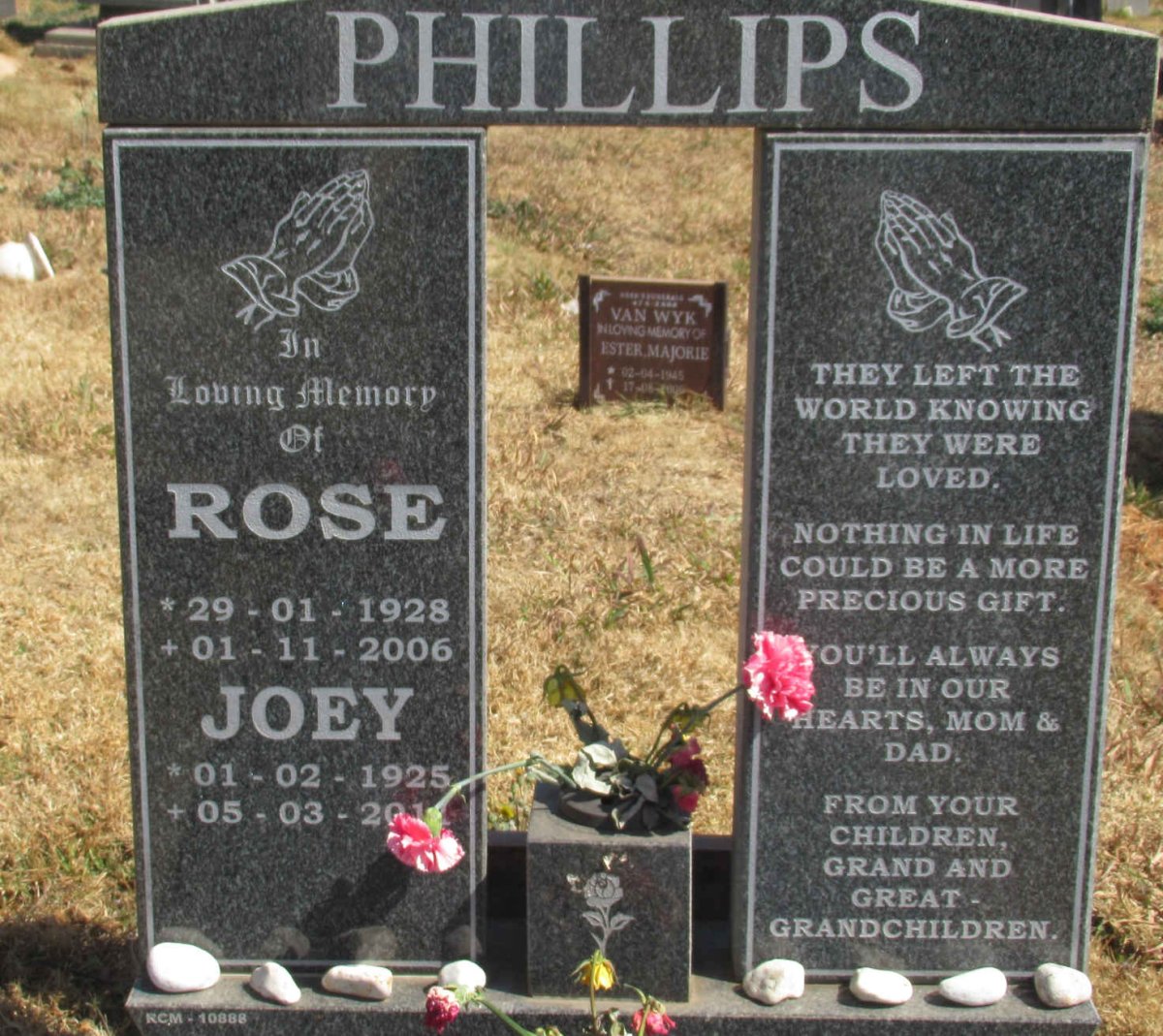 PHILLIPS Joey 1925-201? &amp; Rose 1928-2006