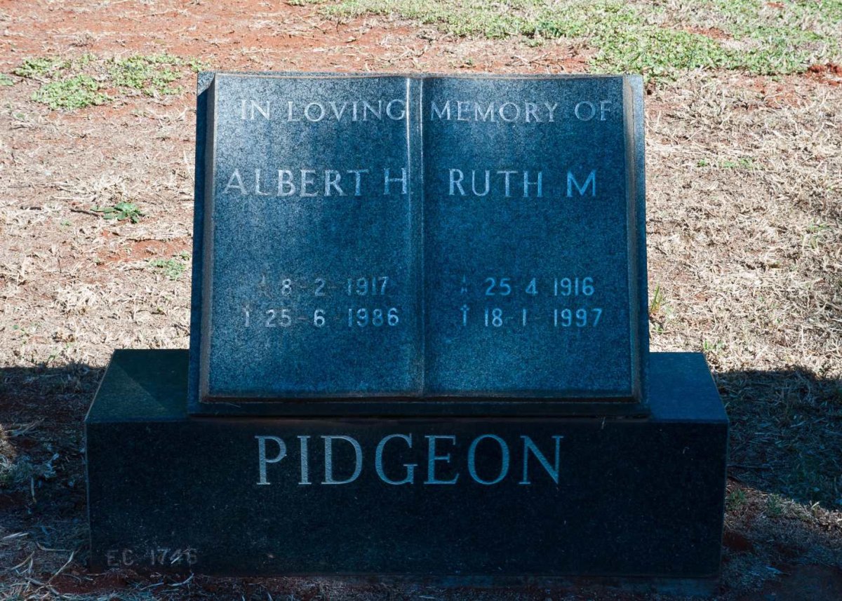 PIDGEON Albert H. 1917-1986 &amp; Ruth M. 1916-1997