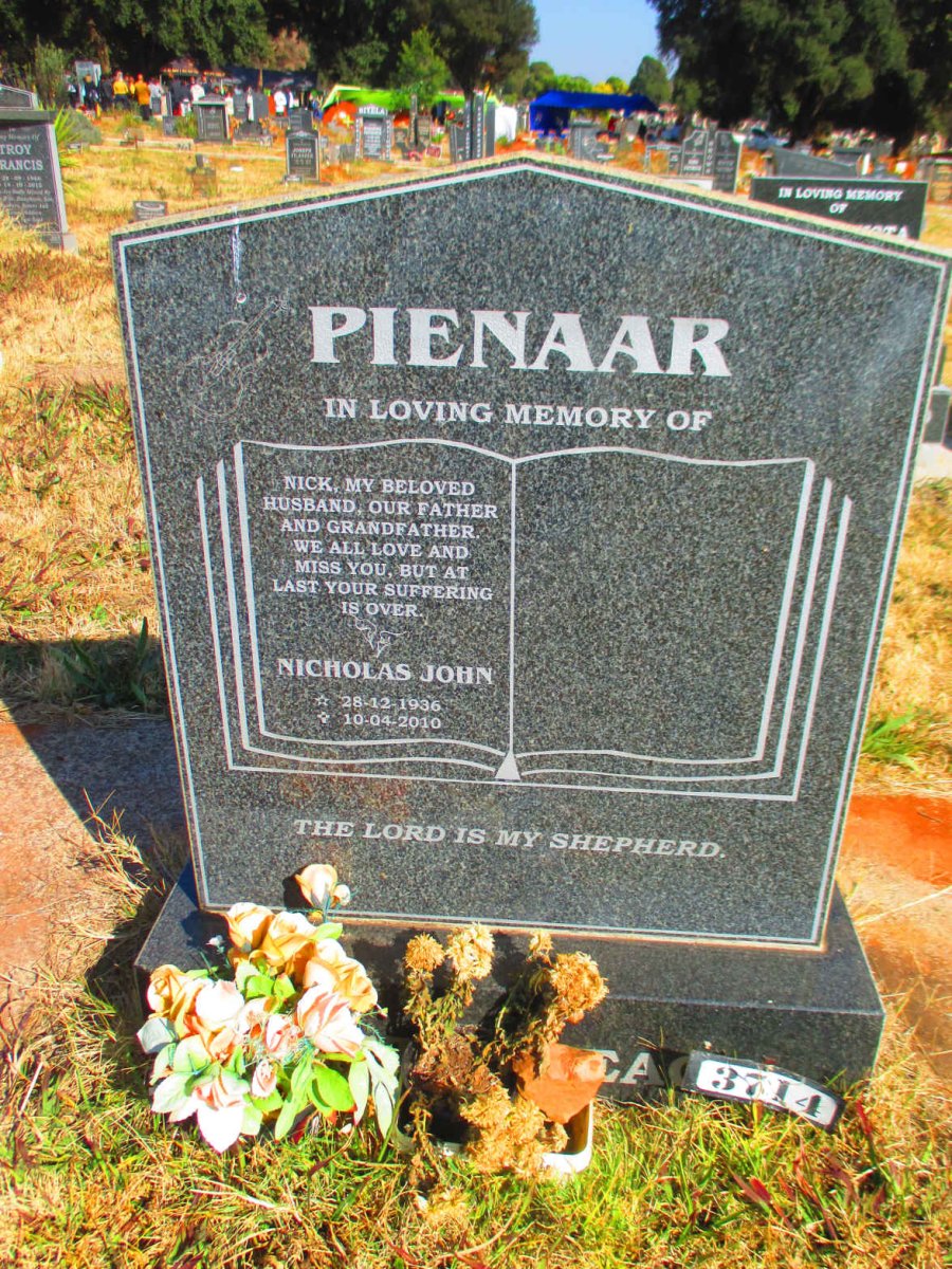 PIENAAR Nicholas John 1936-2010