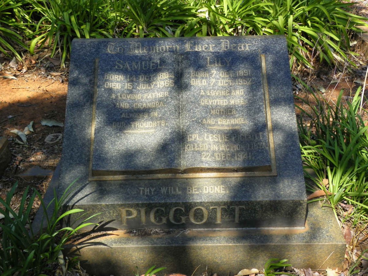 PIGGOTT Samuel 1884-1965 &amp; Lily 1891-1952 :: PIGGOTT Leslie -1941