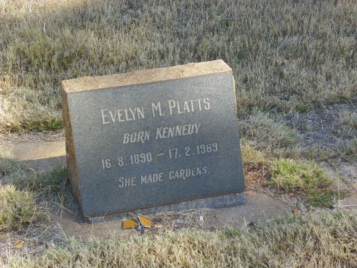 PLATTS Evelyn M. nee KENNEDY 1890-1969