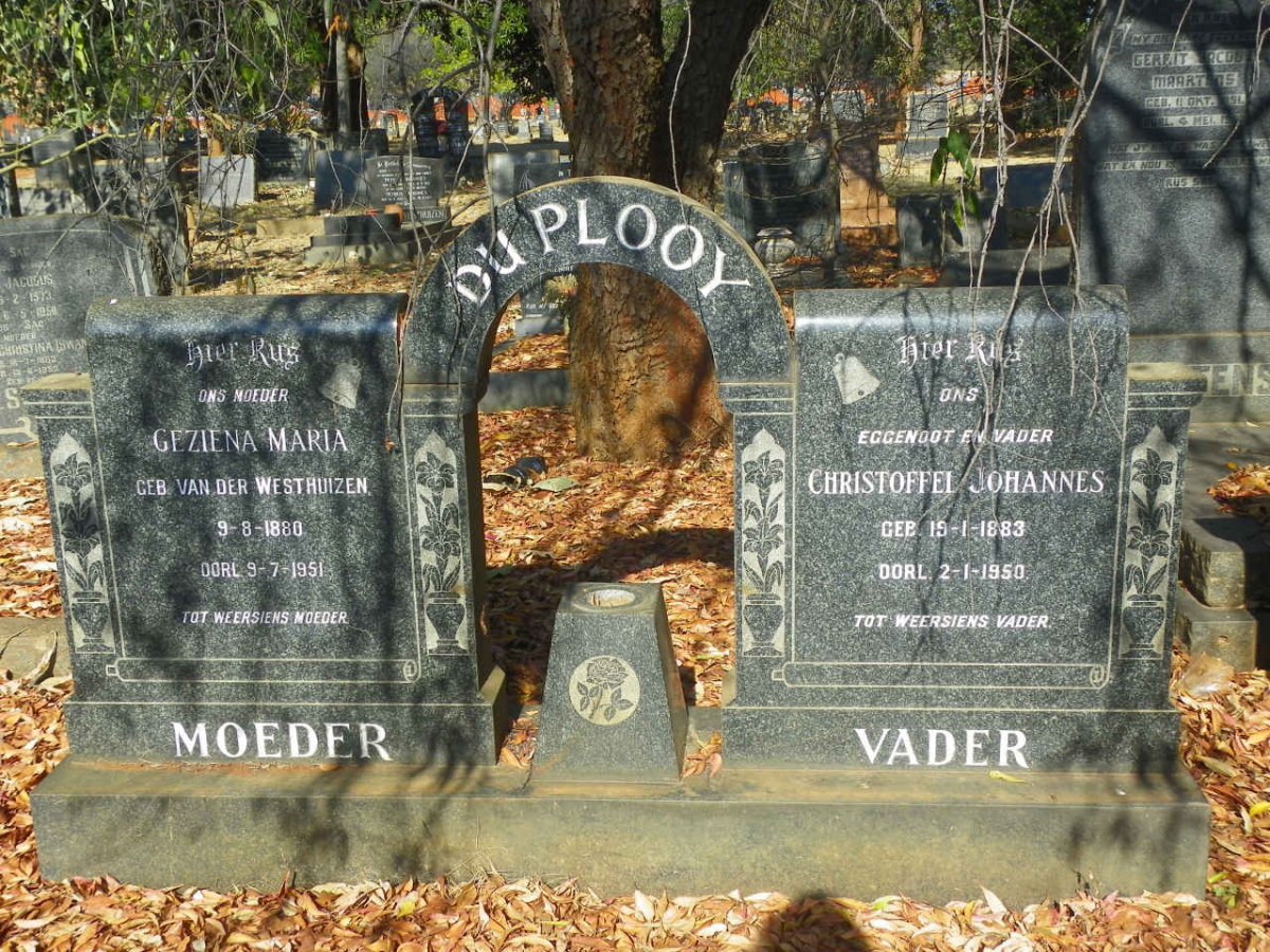 PLOOY Christoffel Johannes, du 1883-1950 &amp; Gezina Maria VAN DER WESTHUIZEN 1880-1951