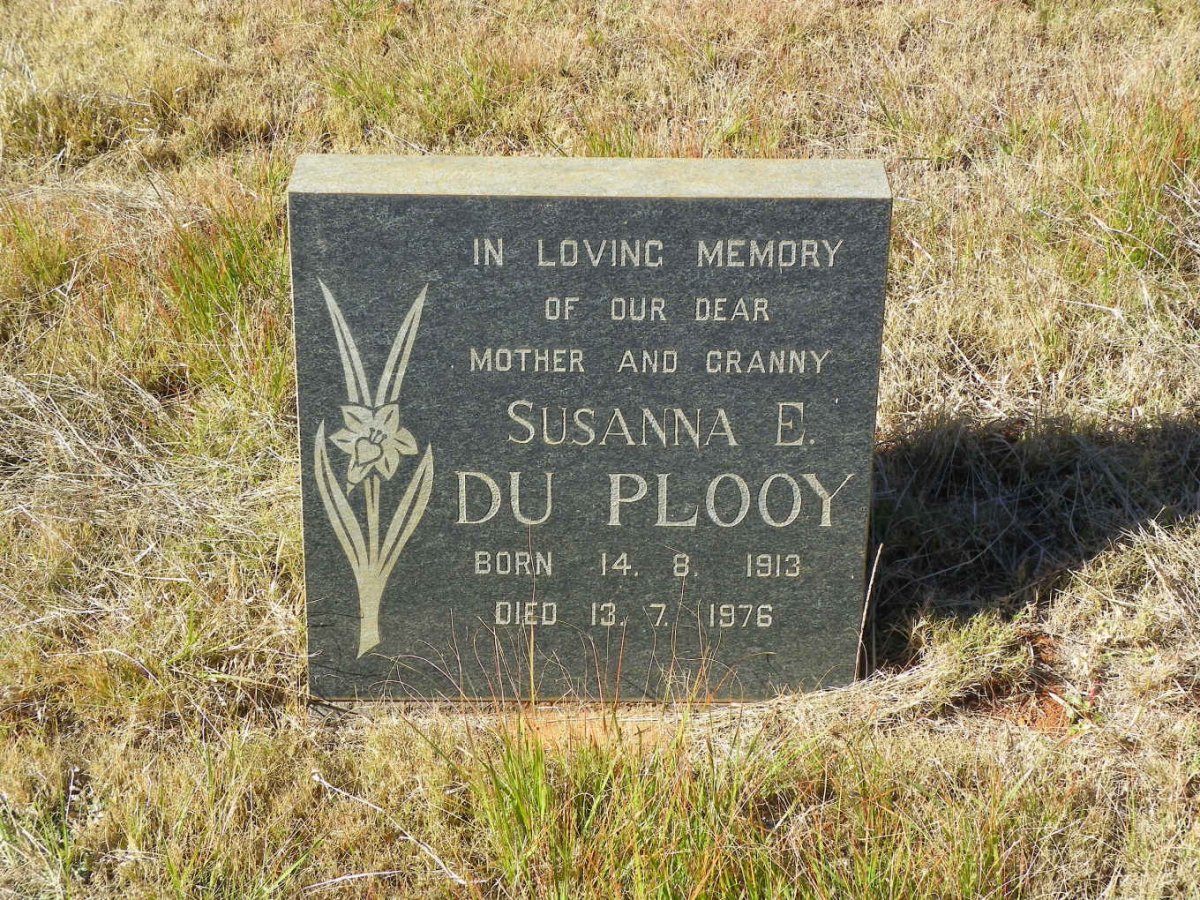 PLOOY Susanna E., du 1913-1976