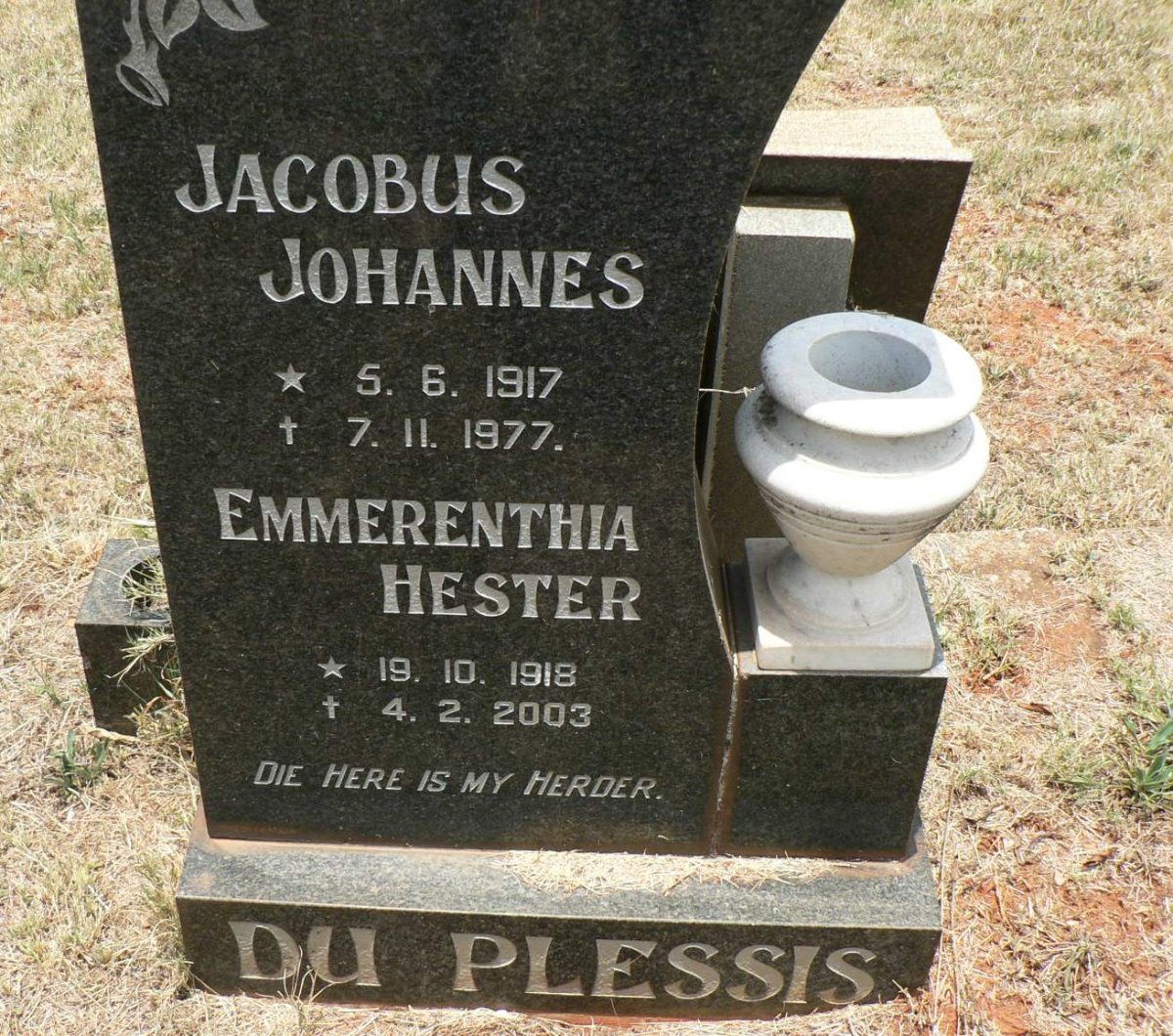 PLESSIS Jacobus Johannes, du 1917-1977 &amp; Emmerenthia Hester 1918-2003