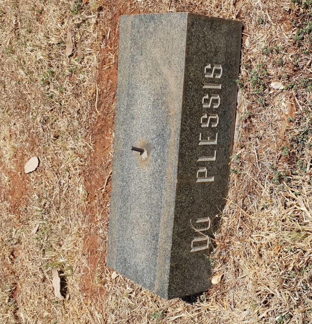 PLESSIS ?, du