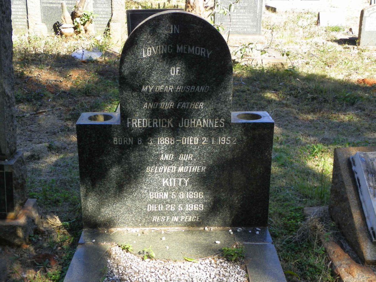 POTGIETER Frederick Johannes 1888-1952 & Kitty 1896-1969