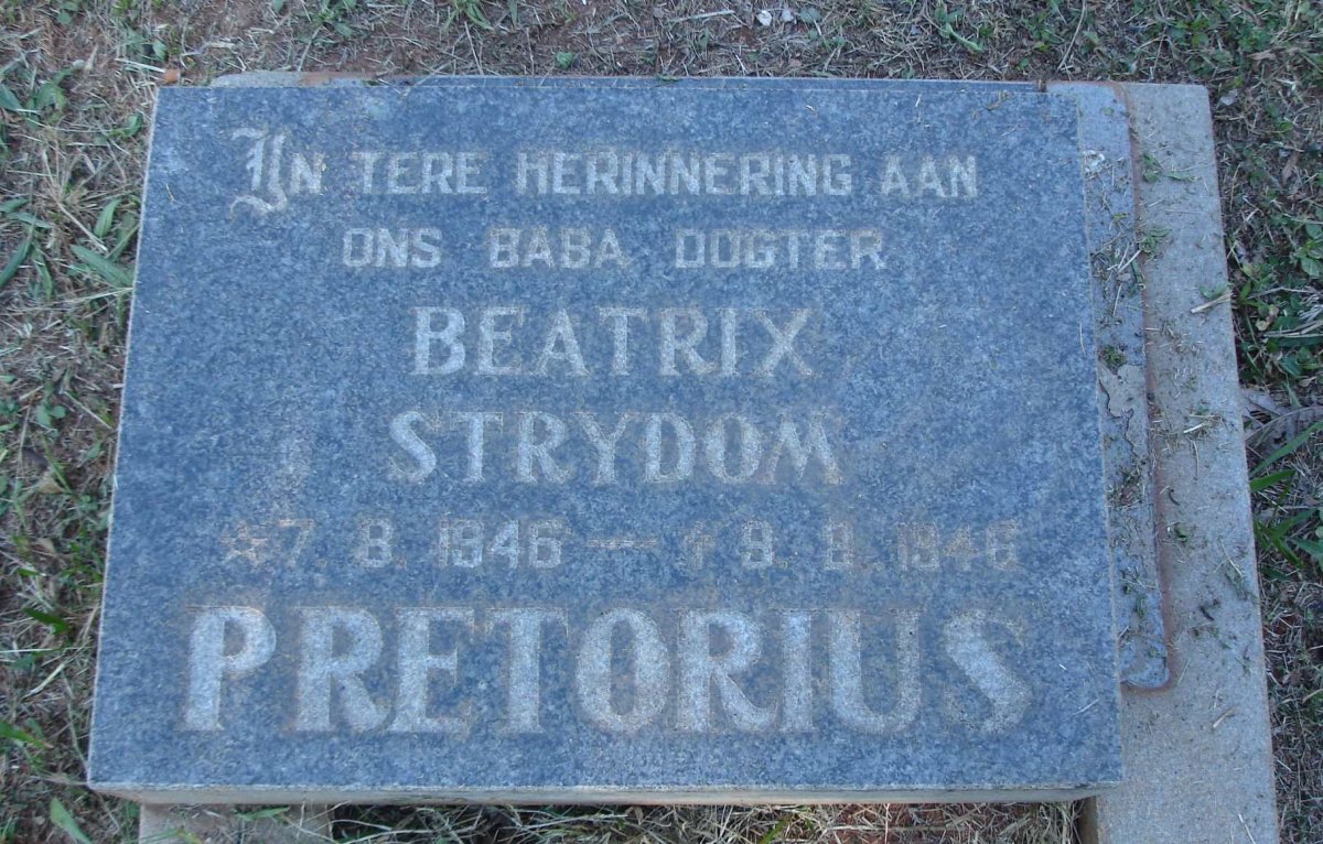 PRETORIUS Beatrix Strydom 1946-1946