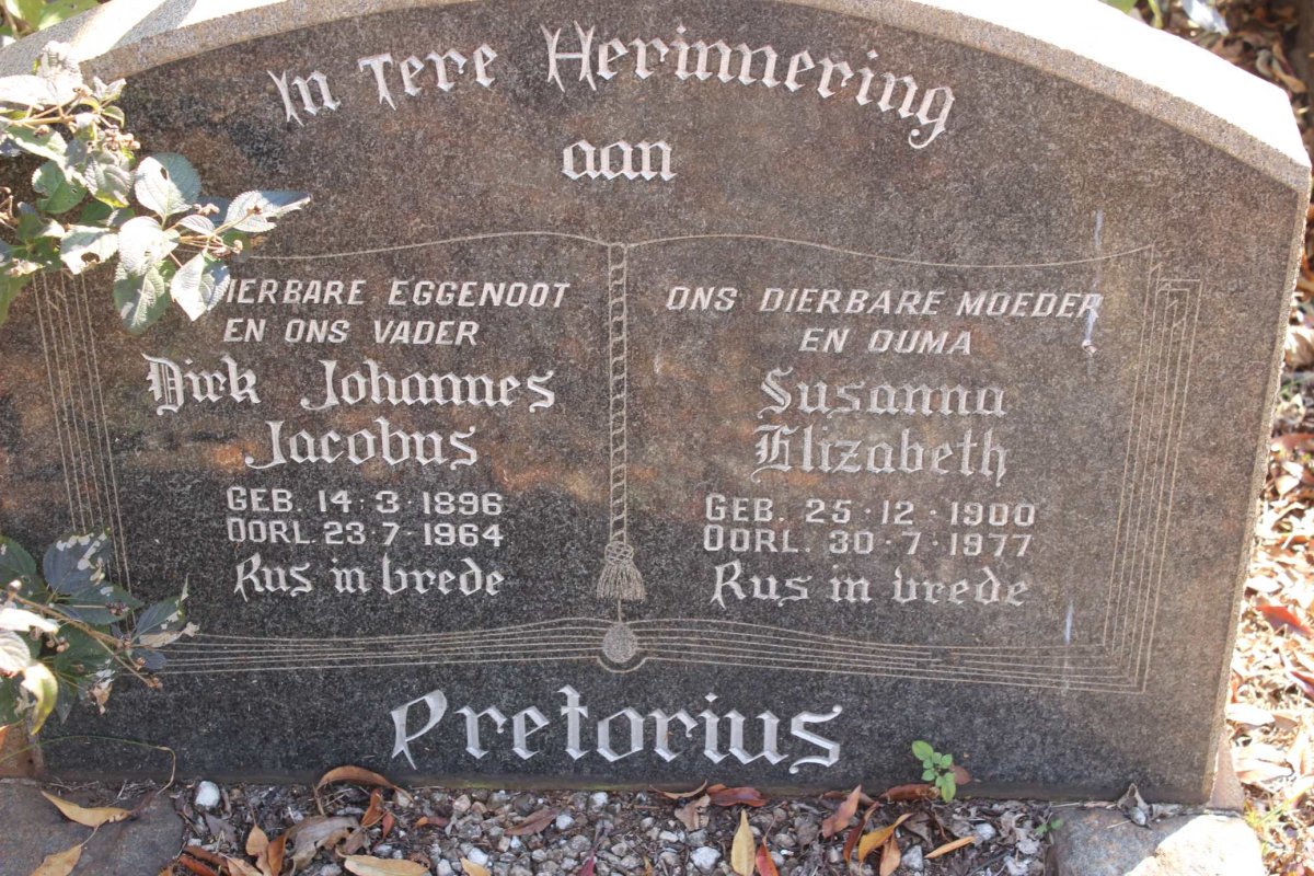 PRETORIUS Dirk Johannes Jacobus 1896-1964 &amp; Susanna Elizabeth 1900-1977