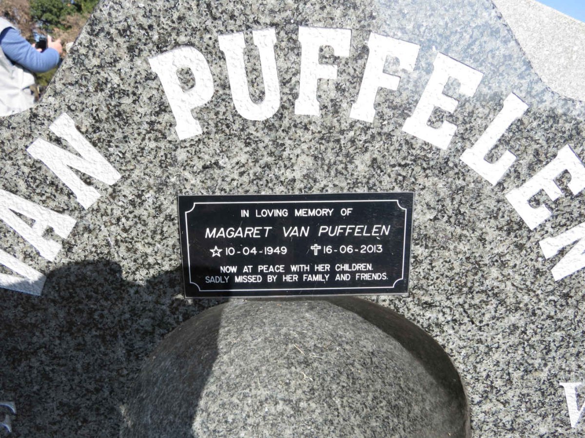PUFFELEN Margaret, van 1949-2013 :: VAN PUFFELEN Frits 1967-1994 &amp; Wanda 1972-2012