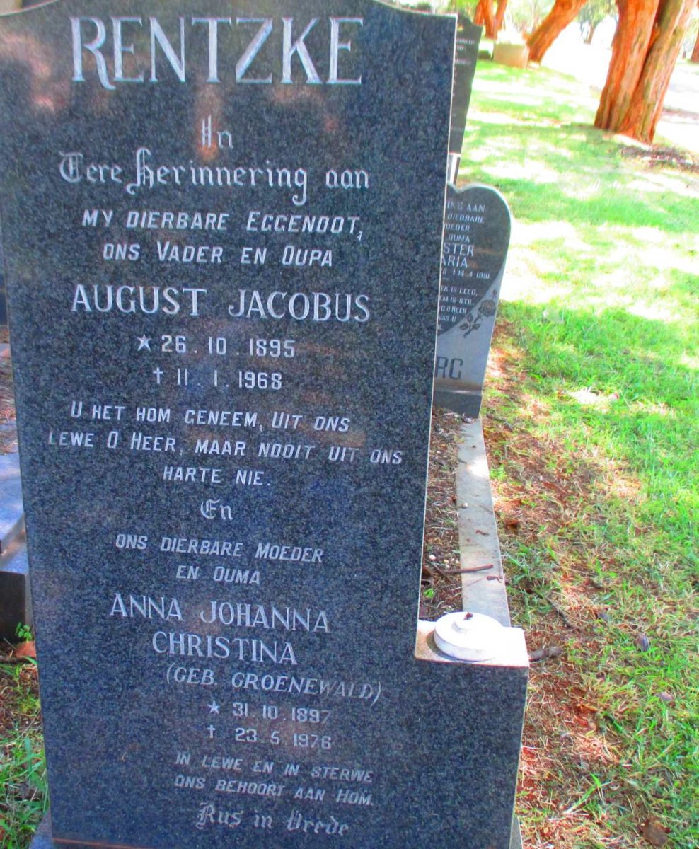 RENTZKE August Jacobus 1895-1968 &amp; Anna Johanna Christina GROENEWALD 1897-1976