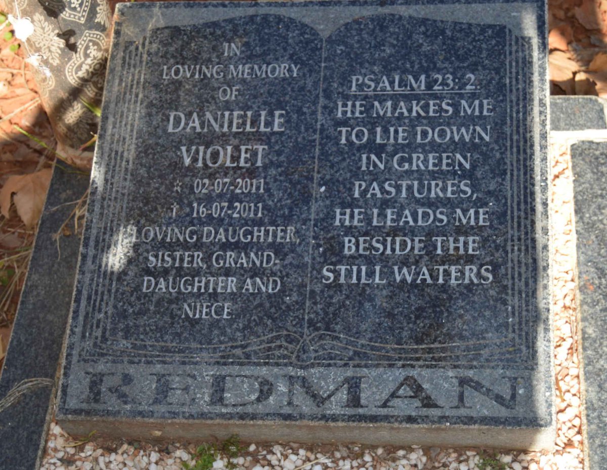 REDMAN Danielle Violet 2011-2011