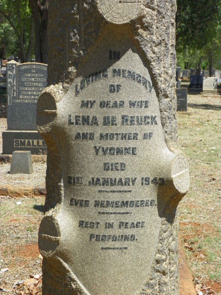 REUCK Lena, de -1943
