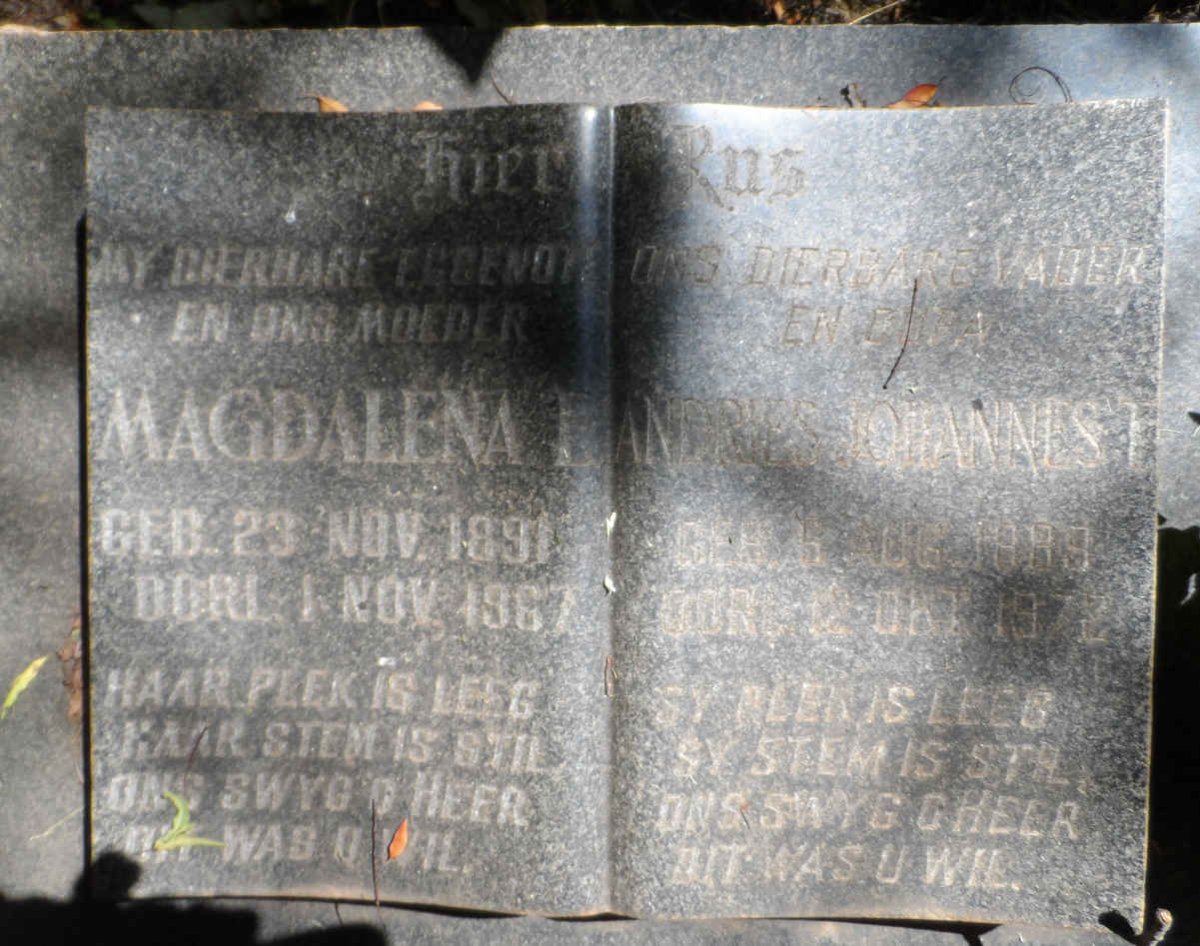 ROODT Andries Johannes 1889-1972 &amp; Magdalena E. 1891-1967