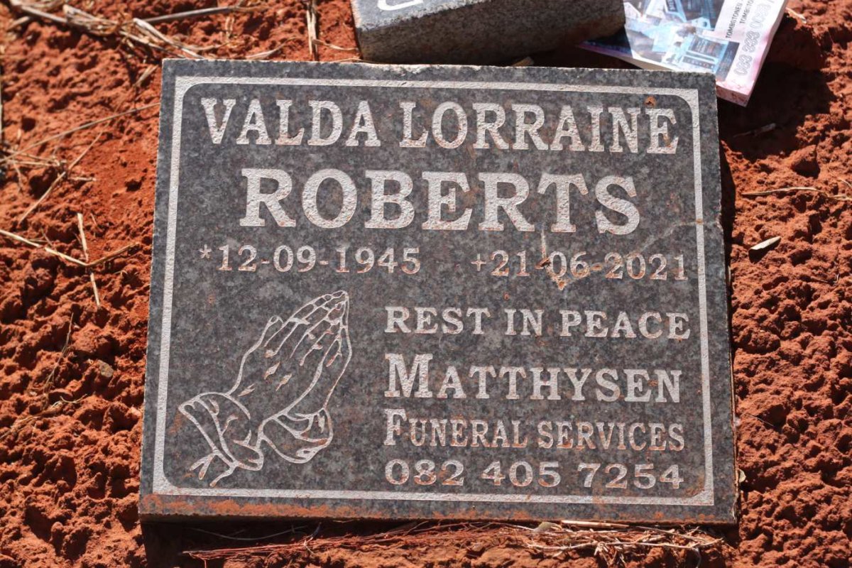 ROBERTS Valda Lorraine 1945-2021