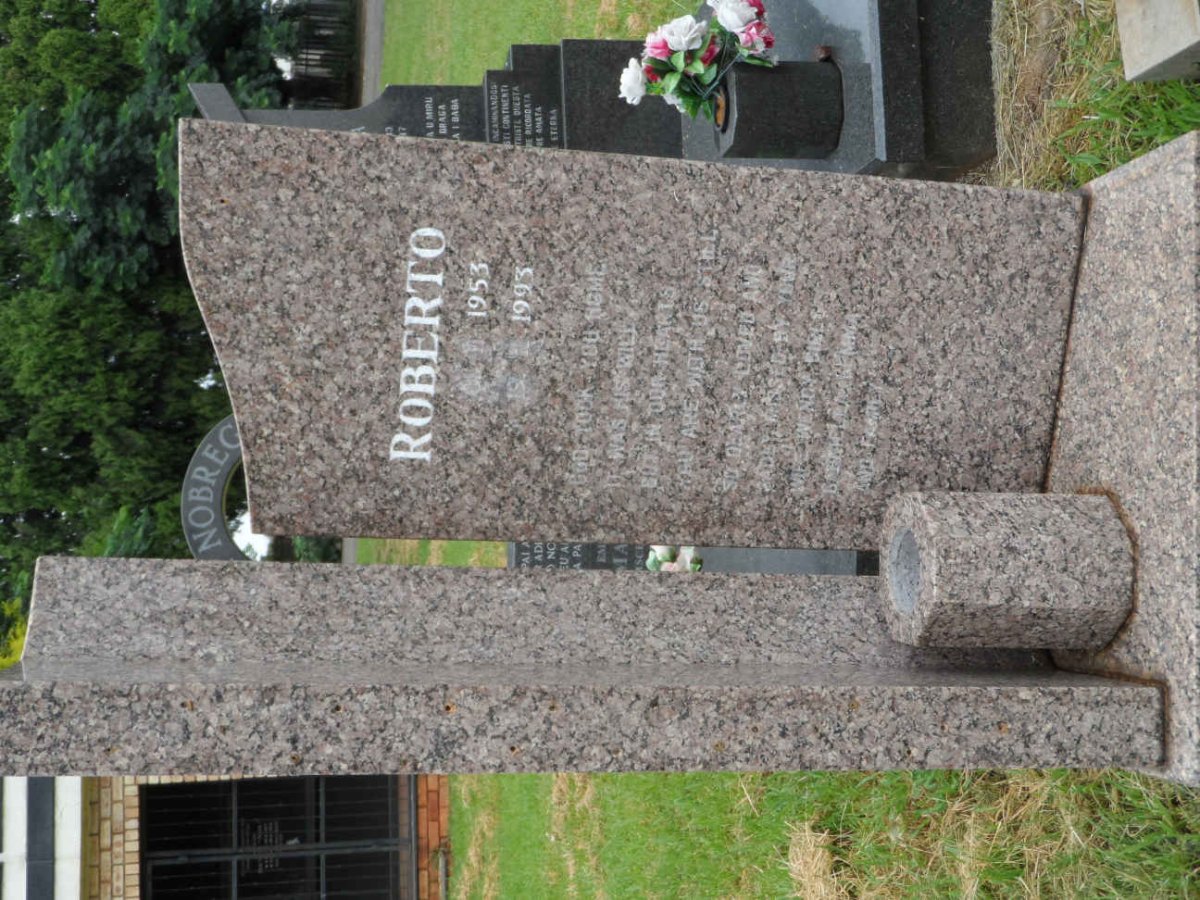 ROBERTO 1953-1993