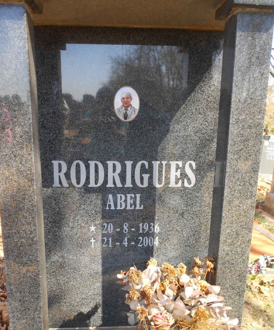 RODRIGUES Abel 1936-2004