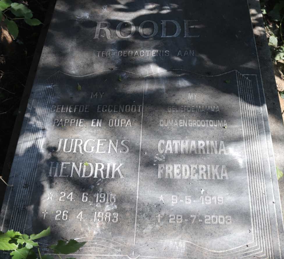 ROODE Jurgens Hendrik 1916-1983 &amp; Catharina Frederika 1919-2003