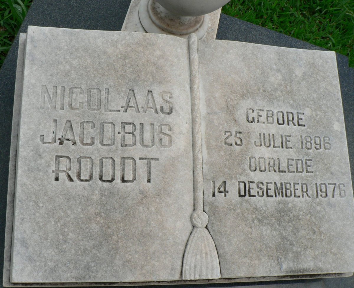 ROODT Nicolaas Jacobus 1896-1976