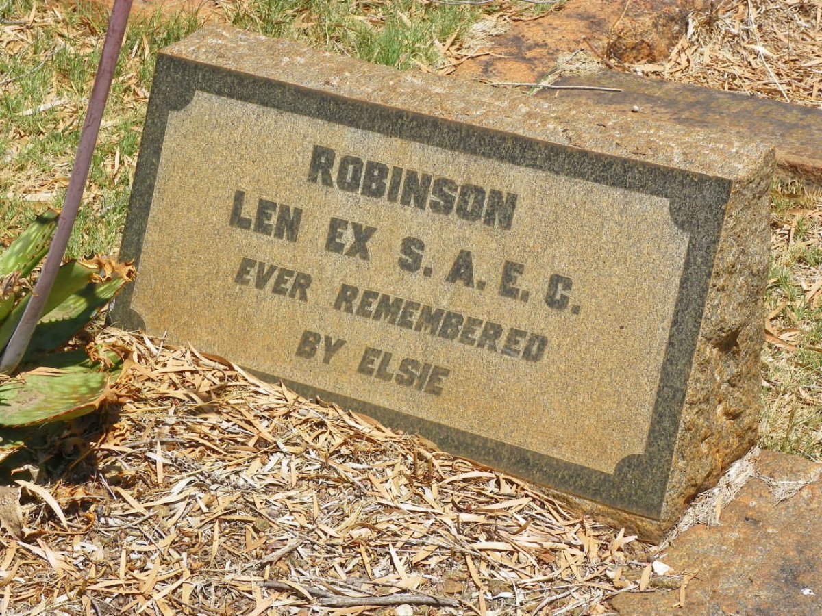 ROBINSON Len