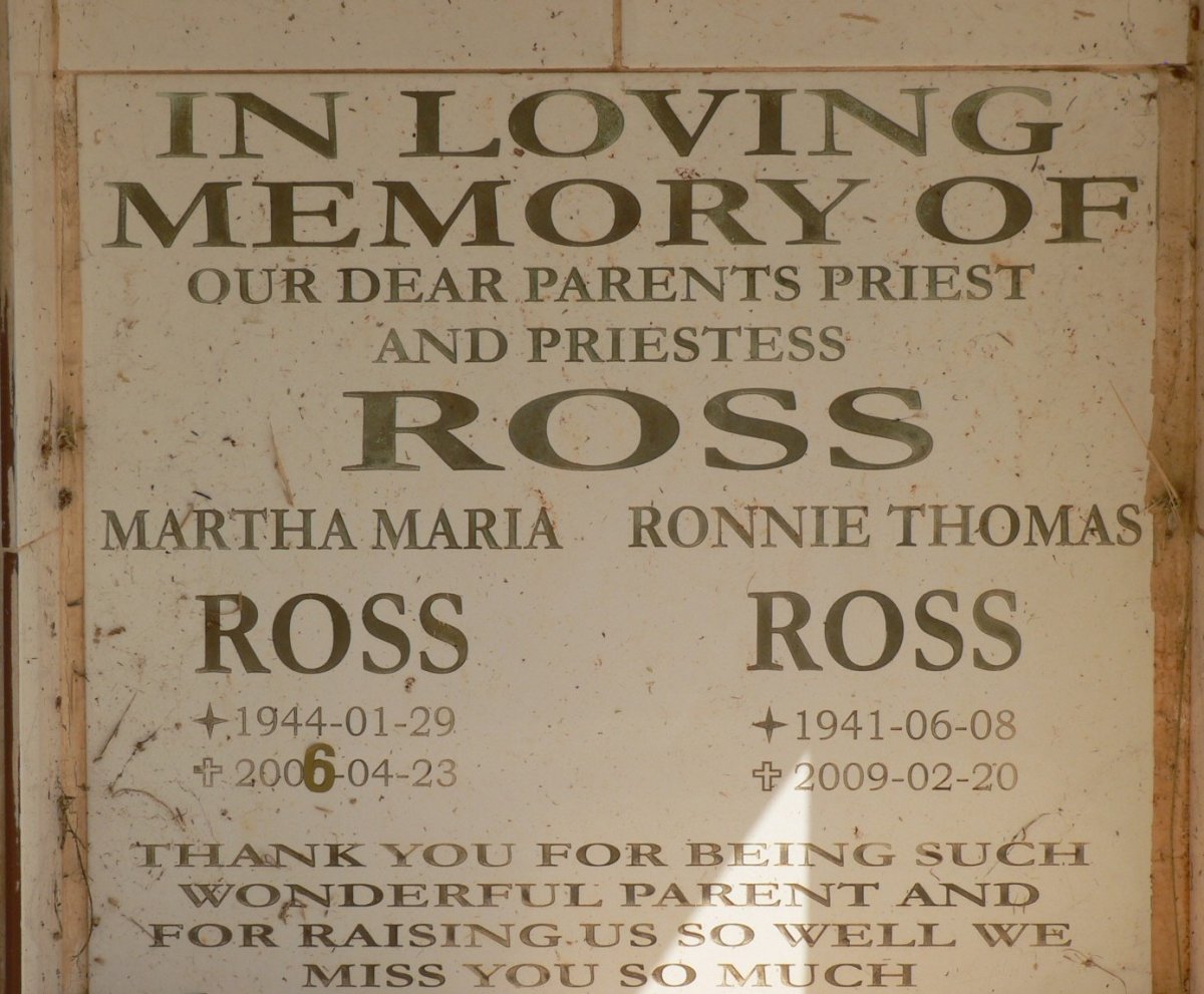 ROSS Ronnie Thomas 1941-2009 &amp; Martha Maria 1944-2006