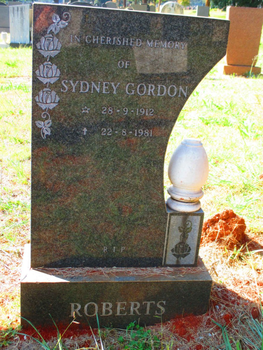 ROBERTS Sydney Gordon 1912-1981