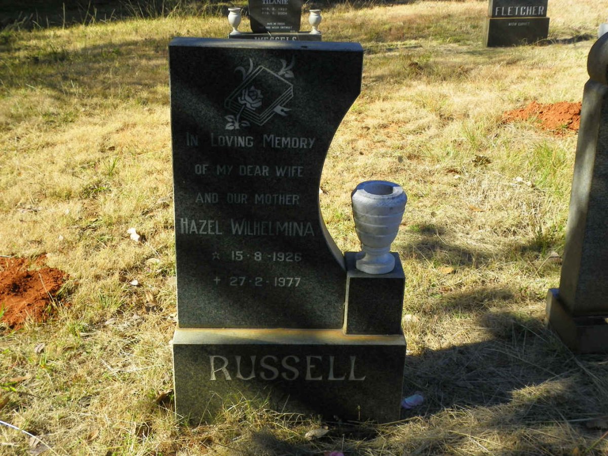 RUSSELL Hazel Wilhelmina 1926-1977