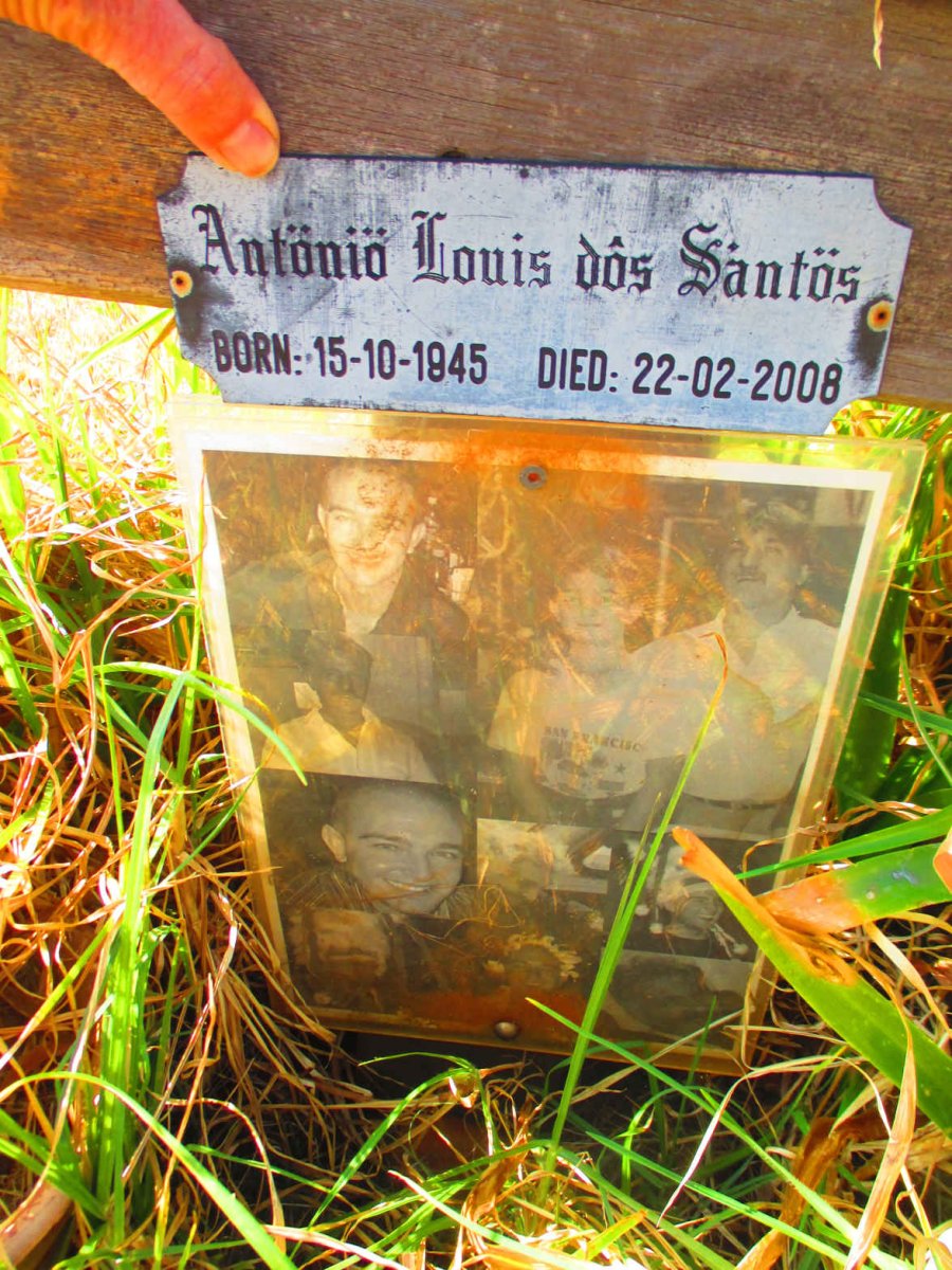 SANTOS Antonio Louis, dos 1945-2008
