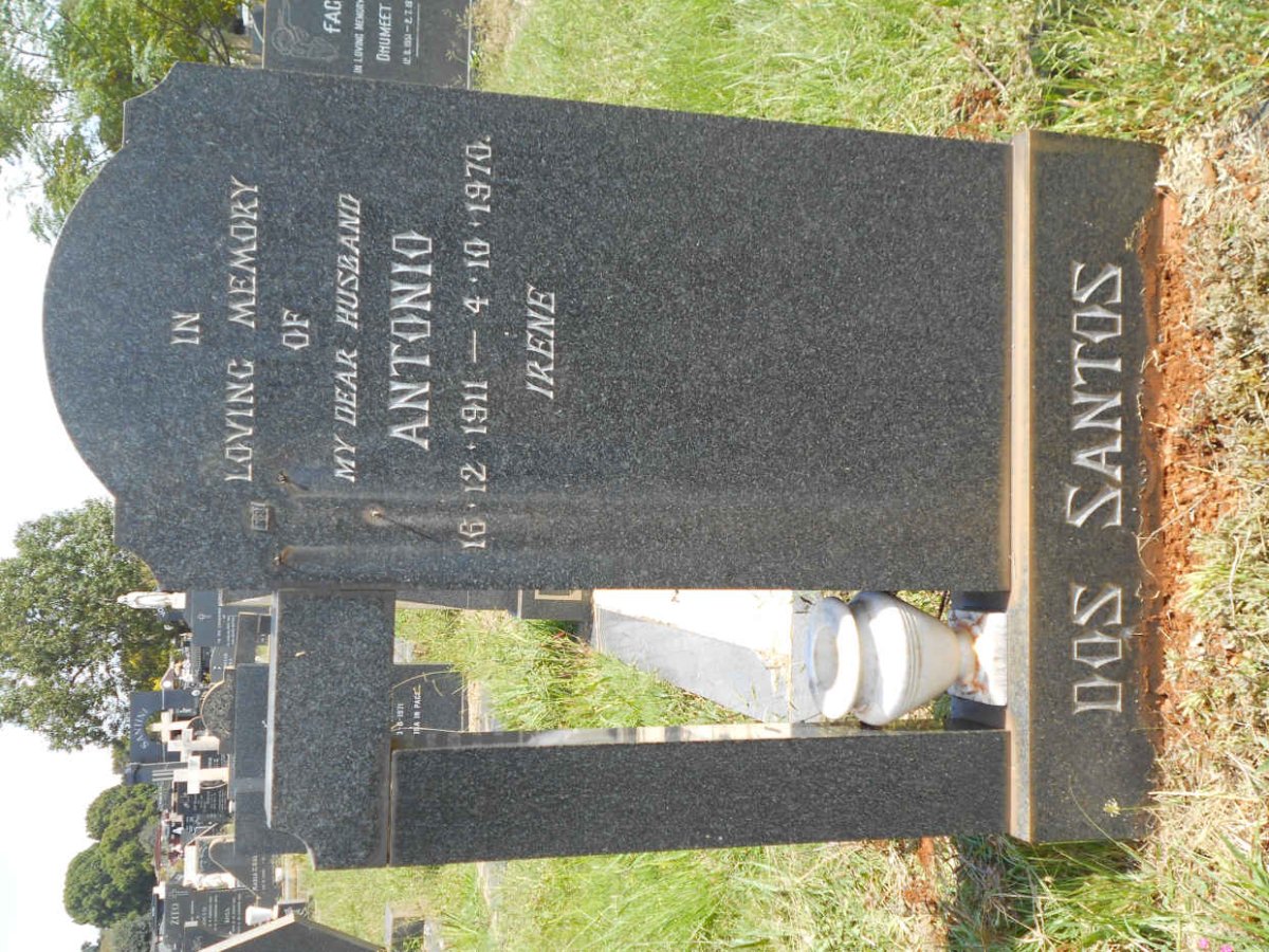 SANTOS Antonio, dos 1911-1970 &amp; Irene