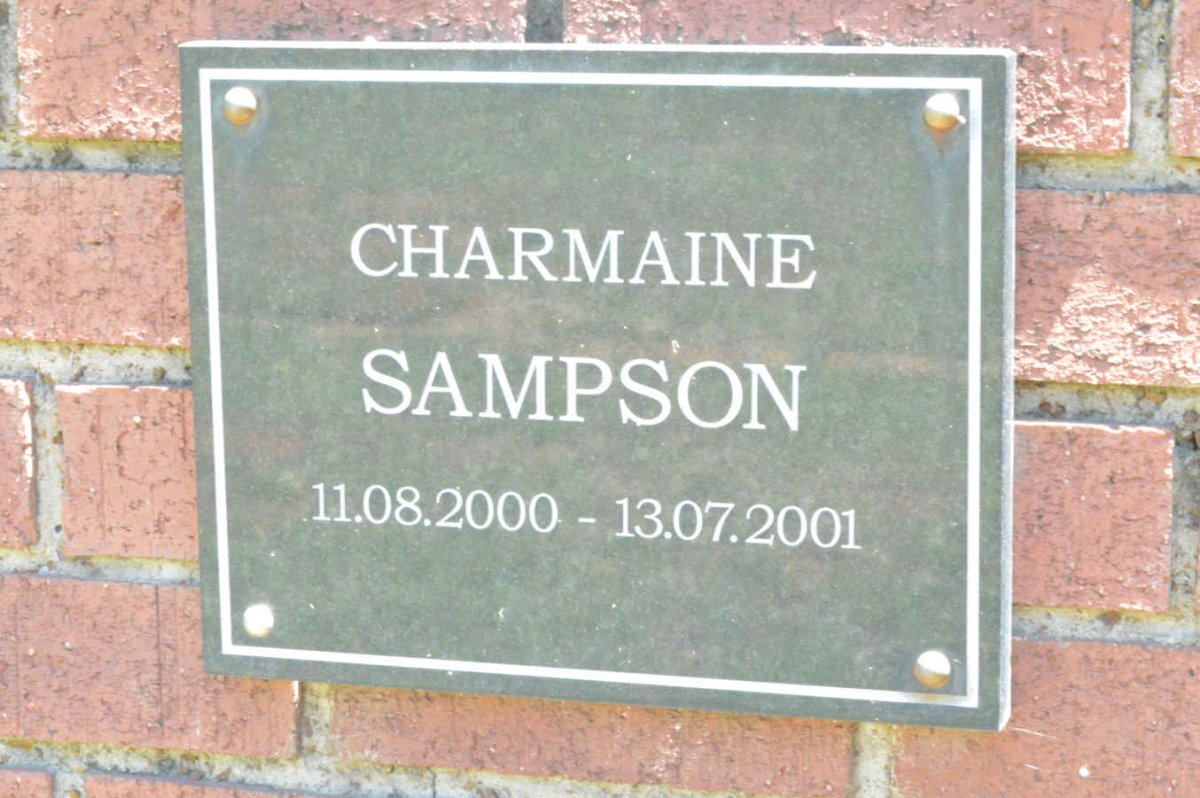 SAMPSON Charmaine 2000-2001