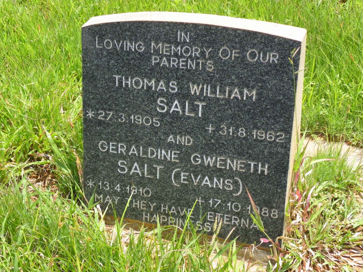 SALT Thomas William 1905-1962 &amp; Geraldine Gweneth EVANS 1910-1988