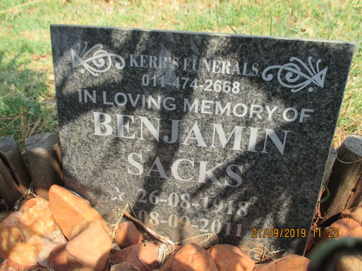 SACKS Benjamin 1918-2011