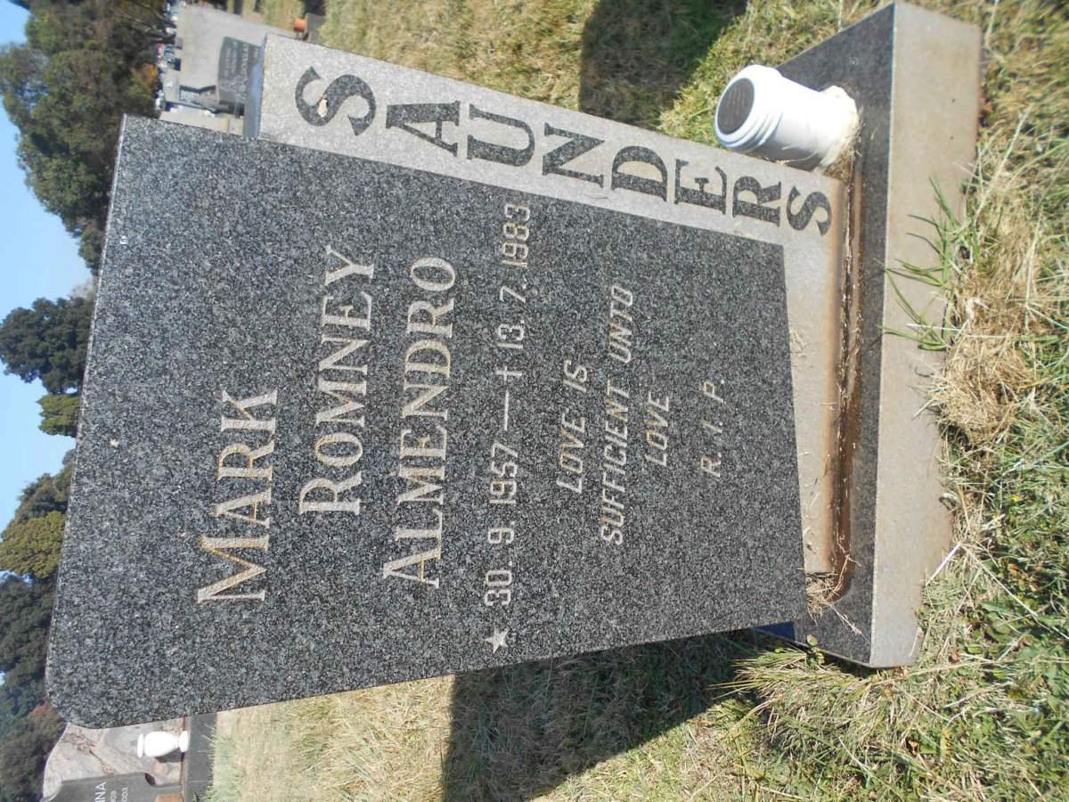 SAUNDERS Mark Romney Almendro 1957-1983