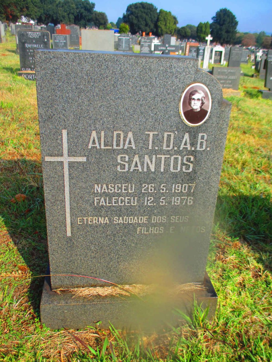 SANTOS Alda T.D.A.B. 1907-1976