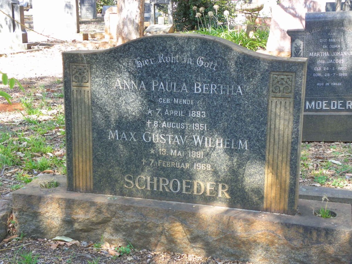 SCHROEDER Max Gustav Wilhelm 1881-1969 &amp; Anna Paula Bertha MENDE 1893-1951