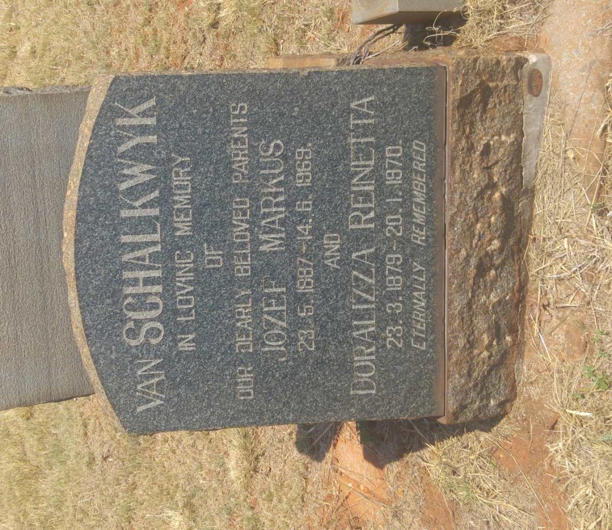 SCHALKWYK Jozef Markus, van 1887-1969 &amp; Doralizza Reinetta 1879-1970