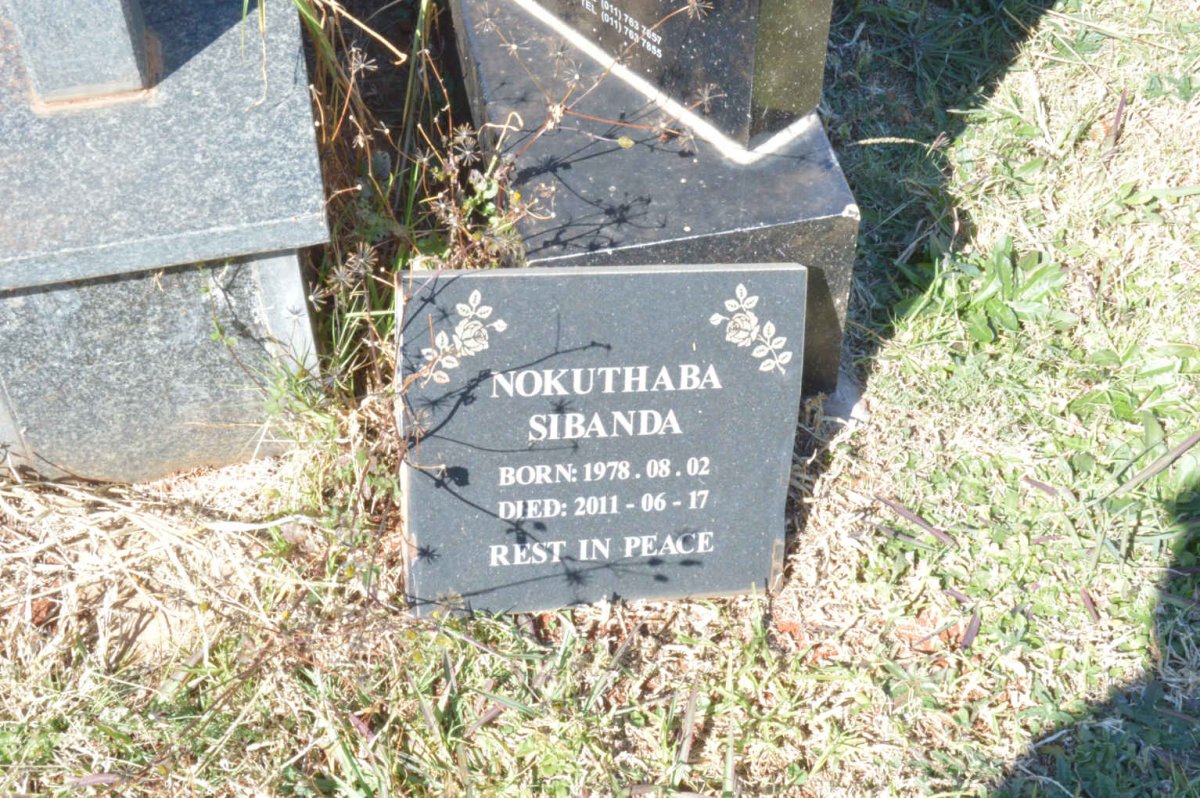 SIBANDA Nokuthaba 1978-2011