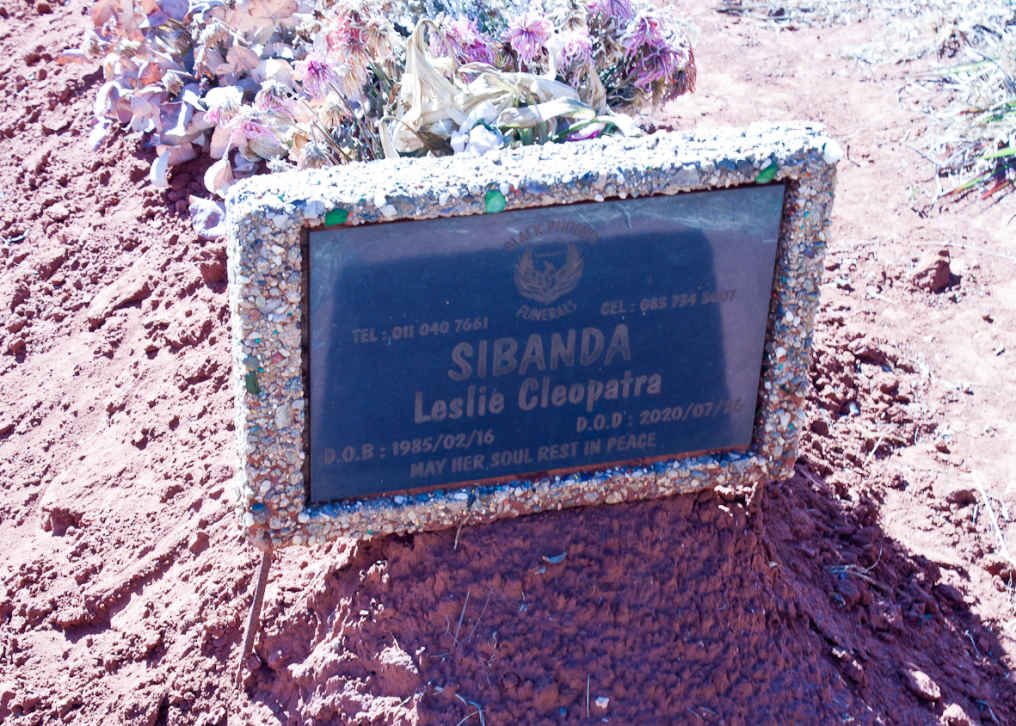 SIBANDA Leslie Cleopatra 1985-2020