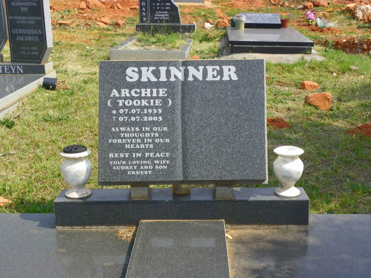 SKINNER Archie 1933-2003