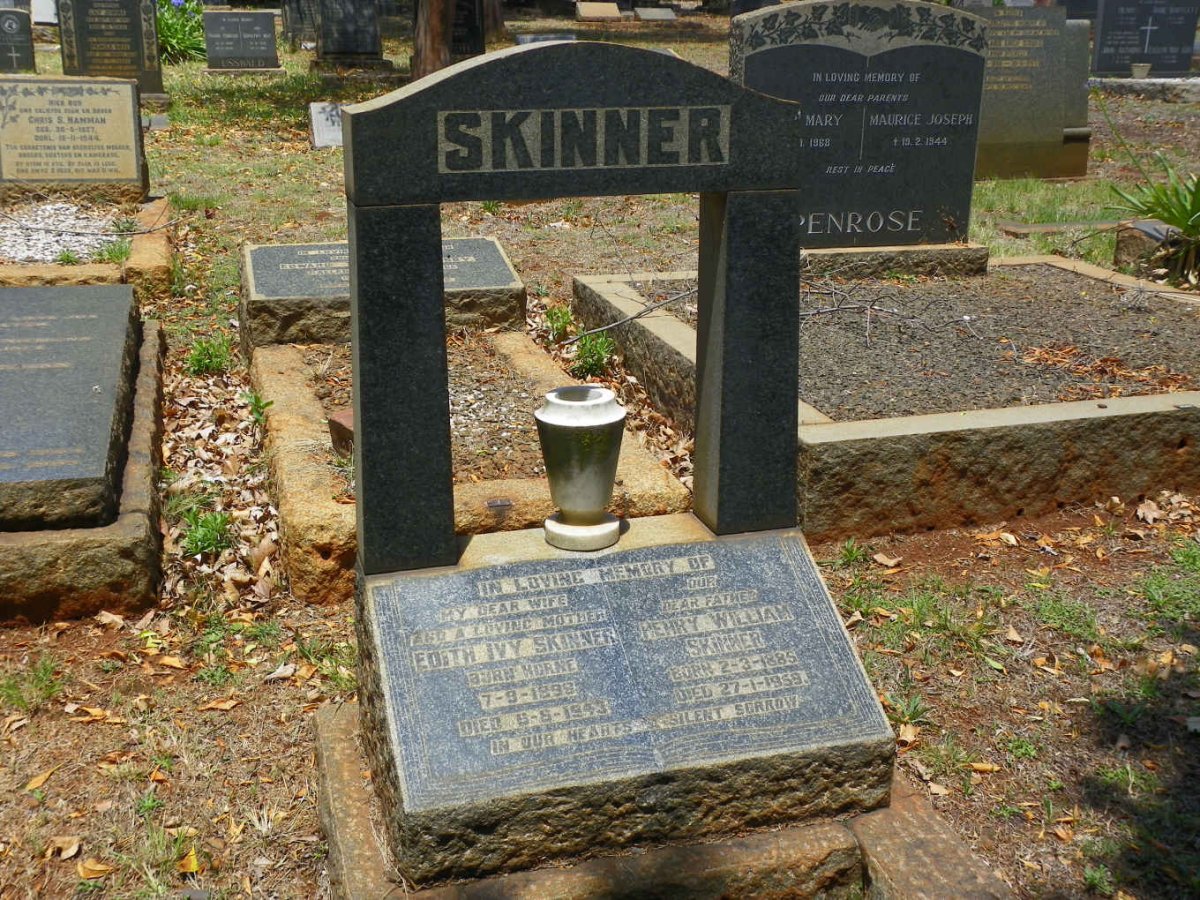 SKINNER Henry William 1885-1959 &amp; Edith Ivy HORNE 189?-1943