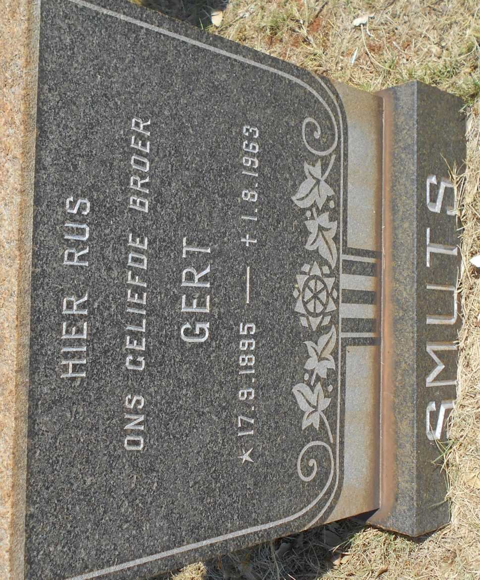 SMUTS Gert 1895-1963