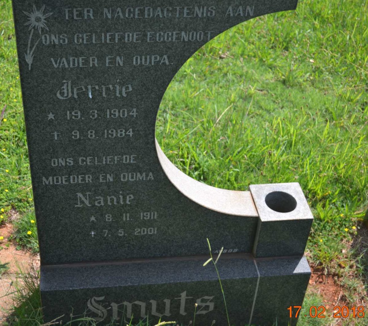 SMUTS Jerrie 1904-1984 &amp; Nanie 1911-2001