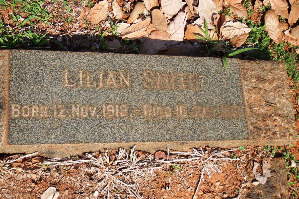 SMITH Lilian 1919-1955