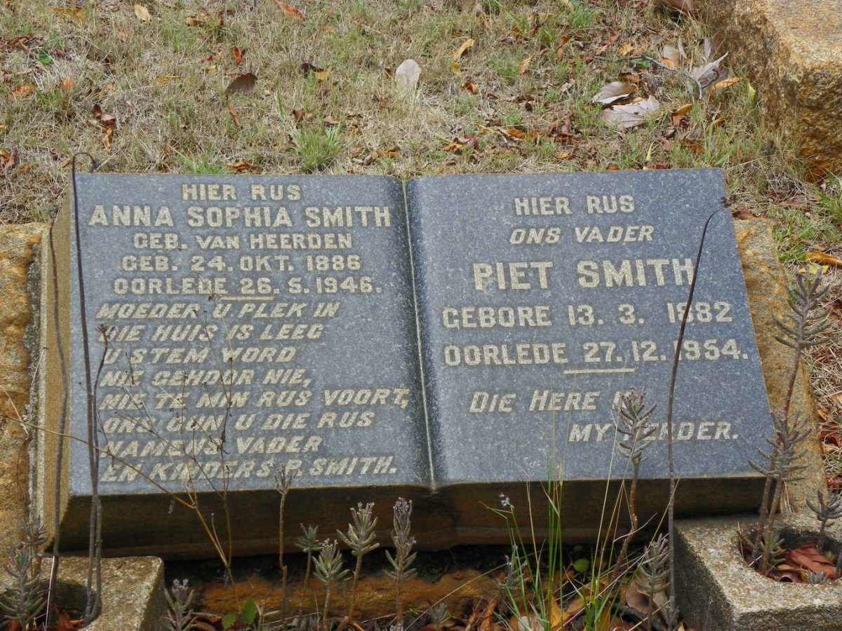 SMITH Piet 1882-1954 &amp; Anna Sophia VAN HEERDEN 1886-1946