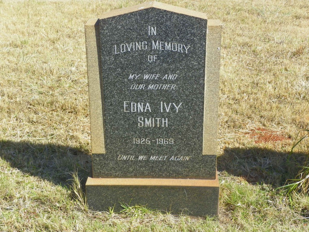 SMITH Edna Ivy 1925-1969